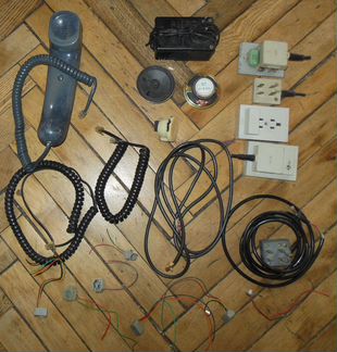 Запчасти к телефону и розетки