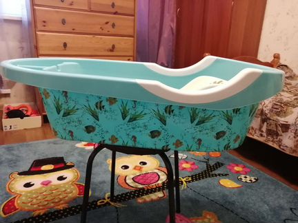 Ванночка для купания с горкой