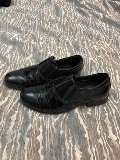 Ботинки для мальчика, лаковые