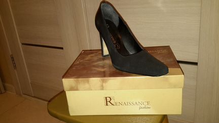 Черные туфли Renaissance Италия текстиль