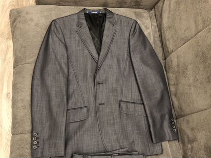 Мужской Костюм. Размер 44