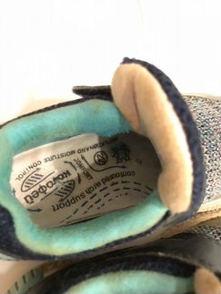 Кроссовки детские