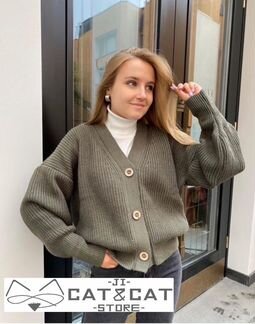 Шикарная удобная вязанная шерстяная кофта новая