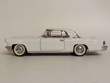Lincoln Continental Mark II 1956 1:18