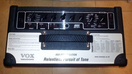 Комбоусилитель VOX AD15VT