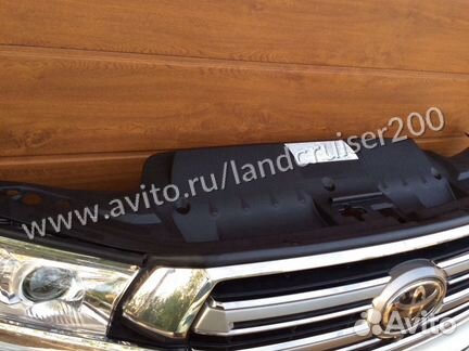 Накладка суппорта радиатора Land Cruiser 200 2019