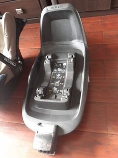 База Maxi Cosi 2way Fix c креслом CabrioFix