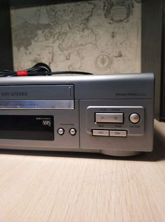 Видеомагнитофон Thomson