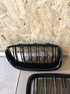 Ноздри на BMW F10 чёрные глянец