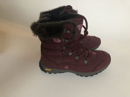 Ботинки сапоги новые утеплённые