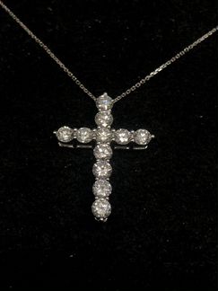 Крест на цепи с бриллиантами