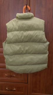 Жилетка в отл.состоянии на 9 - 11 лет