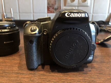 Зеркальный фотоаппарат canon 450d body + объектив