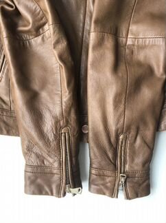 Кожаная куртка женская Massimo Dutti S