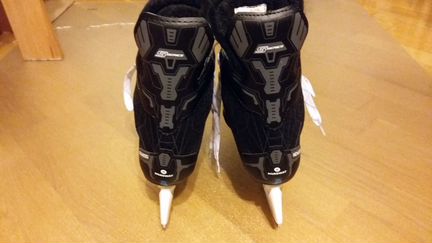 Коньки Nordway NDW 200 JR детские хоккейные 34 р