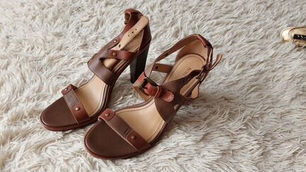 Босоножки новые кожаные nine west