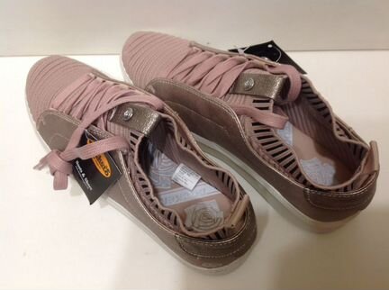 Dockers кроссовки 39 и 38