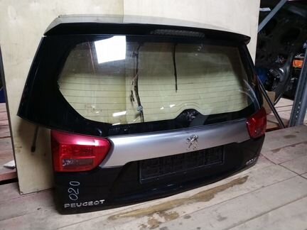 Крышка багажника Peugeot 4007