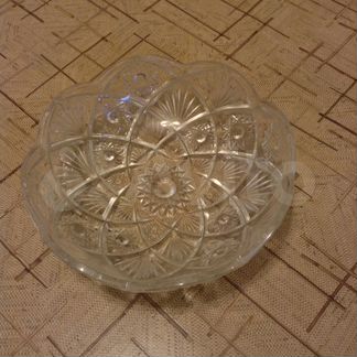 Хрустальная ваза