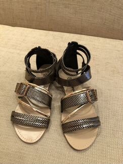 Сандалии новые, кожзам, размер 37