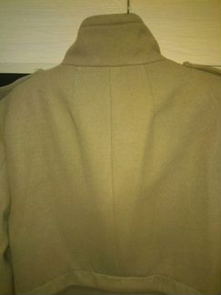 Пальто в хорошем состоянии на размер 42-46