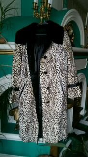 Пальто. Мех Кенгуру. Стильное. Италия. Новое