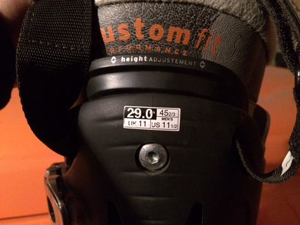 Горнолыжные ботинки 45 размер