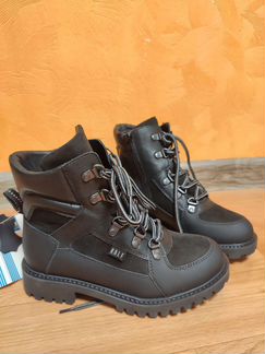 Новые зимние ботинки на девочку ralf ringer