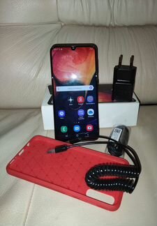 Смартфон Samsung Galaxy A50