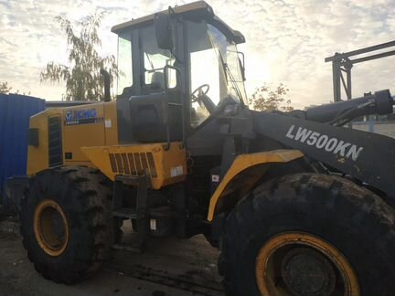 Фронтальный погрузчик LW500KN