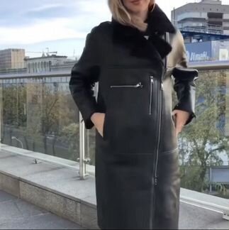 Натуралтная удлиненная дубленка в стиле Беленсиага