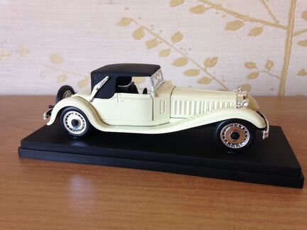 Коллекционная модель автомобиля Bugatti Royale