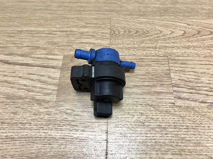 Клапан регенерации топливных паров Mercedes