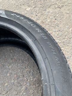 245/40R18 97H Pirelli Sottozero MO