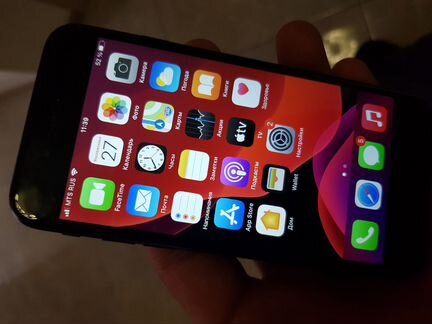 Телефон iPhone 7 32 gb