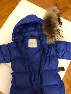 Пуховой комбинезон moncler