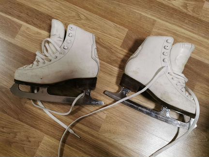 Фигурные коньки wifa 31
