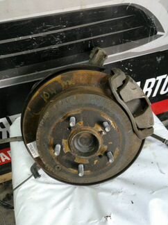 Цапфа задняя Toyota Camry 50 3.5 2014