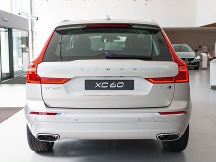 Volvo XC60 2.0 AT, 2020
