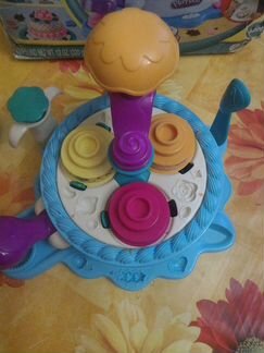 Игровой набор Play-Doh Фабрика тортиков