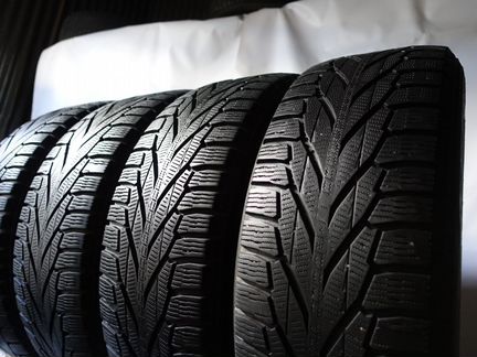 225 65 17 Nokian Hakkapeliitta R2 SUV 41RD XL