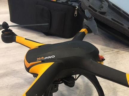 Квадрокоптер Hubsan X4 PRO