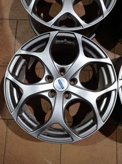 Диски бу литые R17 P на Volvo