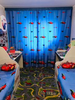 Комплект в детскуюТачки» : шторы,тюль,2покрывала