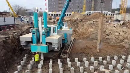 Выполнение работ на сваевдавливающей установке