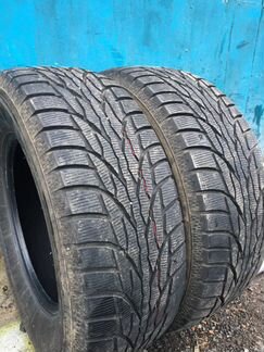 2 шины Kumho 17