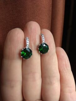 Серьги с цирконом