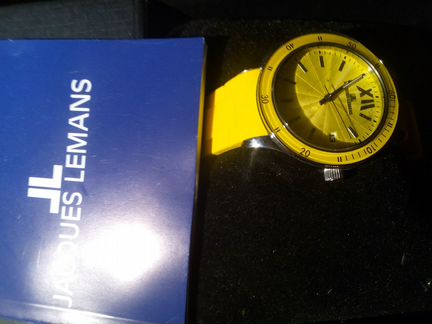 Часы наручные