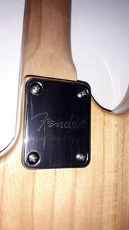 Fender Stratocaster (реплика)