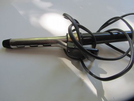 Плойка для укладки волос